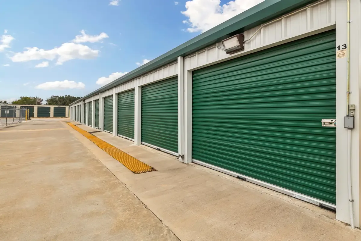 Unit size KO Storage of Harrison, AR